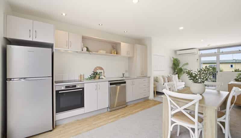 14/54 Champion Street, Edgeware