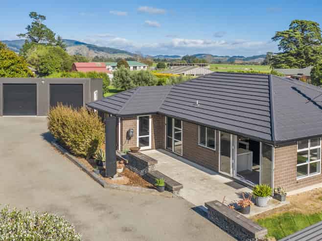 418 Tararua Road, Levin