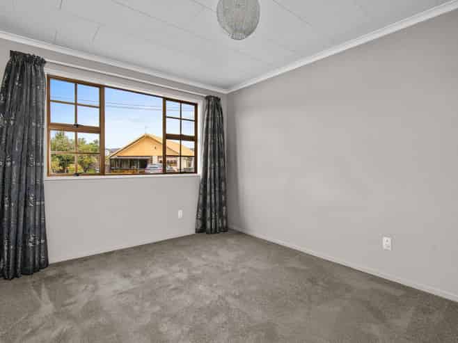 12 Ashworth Street, Alexandra