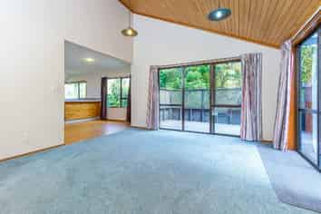 38B Heathcote Road, Castor Bay