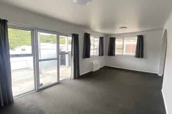 94 Waikawa Road, Picton