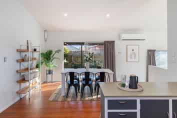 24 Sandra Street, South New Brighton