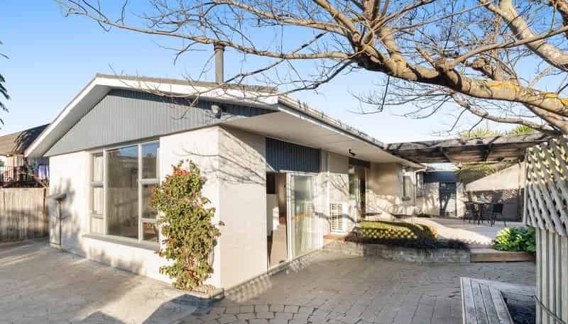 24 Sandra Street, South New Brighton