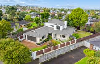 24 Cornelian Crescent, Half Moon Bay