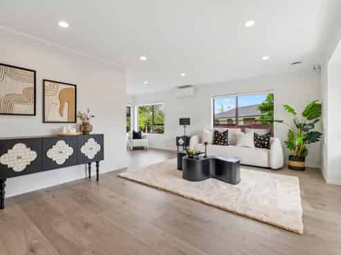 24 Cornelian Crescent, Half Moon Bay