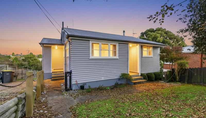 34 Tyne Street, Marchwiel
