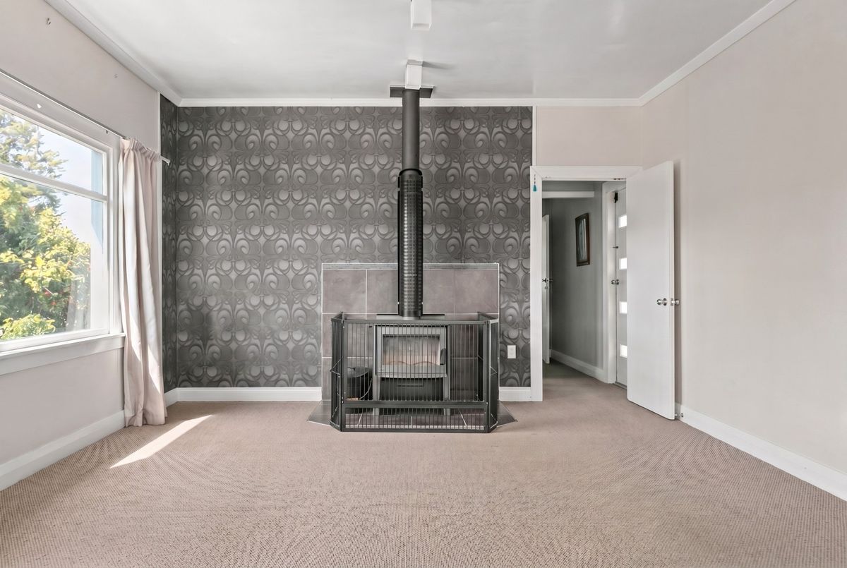 ***UNDER CONTRACT*** - Ansicht 5