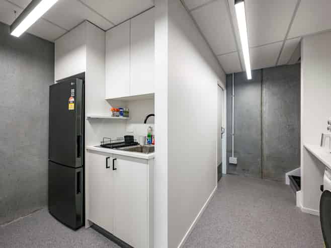 MODERN TURNKEY INDUSTRIAL UNIT
