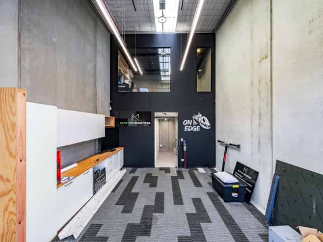 MODERN TURNKEY INDUSTRIAL UNIT
