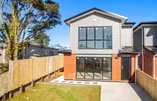 4B Scanlen Terrace, Kelston
