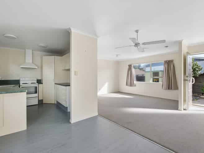 58B Millers Road, Brookfield