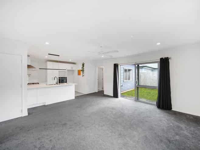 18 Harore Road, Takanini