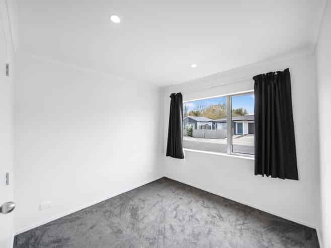 18 Harore Road, Takanini