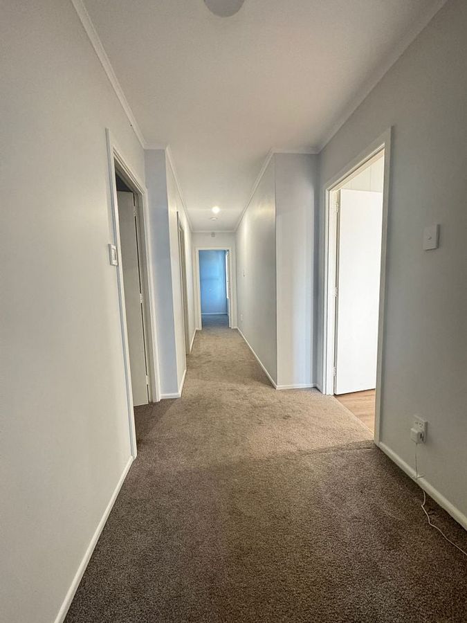 Spacious Family Home in Papakura - Widok 5
