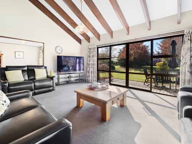 3 Raeburn Place, Gore