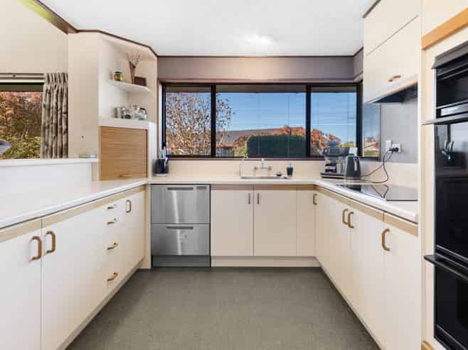 3 Raeburn Place, Gore