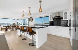 7 Sea View Terrace, Maraetai