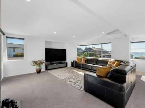 7 Sea View Terrace, Maraetai