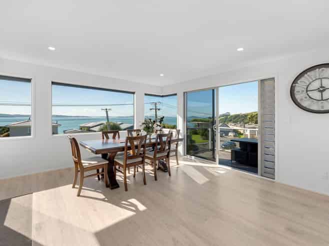 7 Sea View Terrace, Maraetai