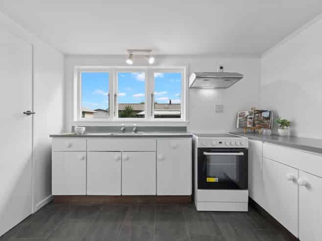 1/45 Sutton Crescent, Papakura