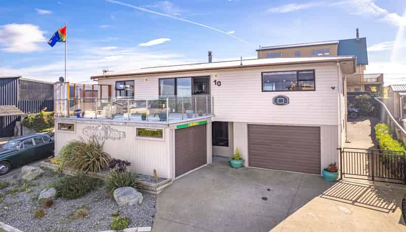 10 Okiwa Terrace, Waiinu Beach