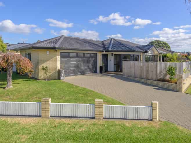15 Ngahere Street, Otumoetai