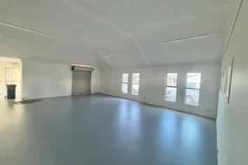 Corner Office/Workshop near Napier CBD