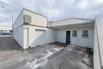 Corner Office/Workshop near Napier CBD