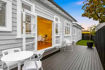 26 Avondale Road, Avondale
