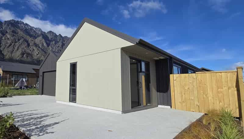 A/13 Goldfinch Drive, Jacks Point