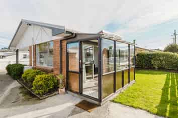 44 Bird Street, Saint Kilda