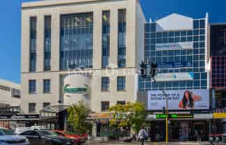 LEVEL 5 OFFICE IN THE HEART OF NEWMARKET