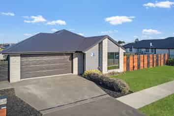 32 Collisson Street, Leeston