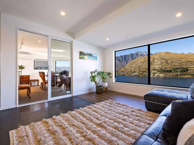 22 Golden Terrace, Queenstown
