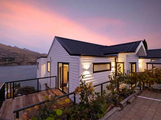 22 Golden Terrace, Queenstown