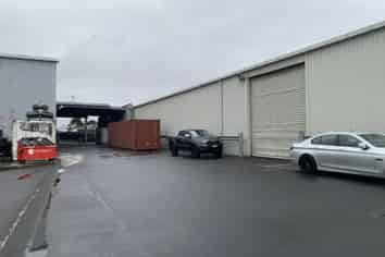 Functional Onehunga Warehouse| 1200 m2