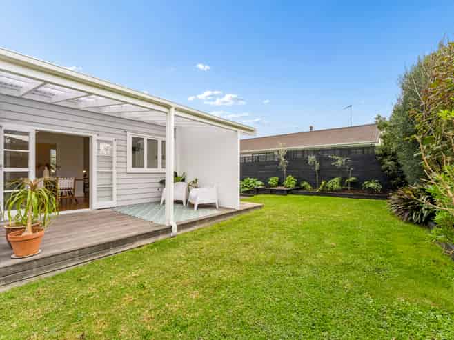 5 Karaka Street, New Lynn