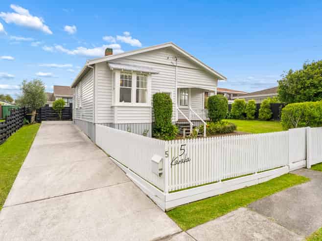 5 Karaka Street, New Lynn