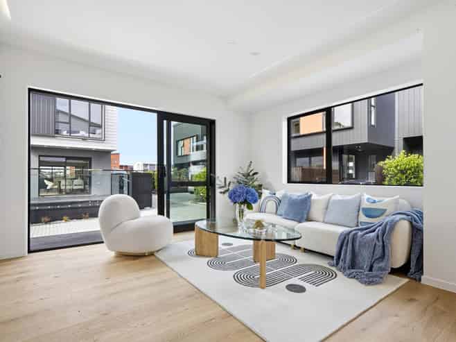 46A Range View Road, Mount Albert