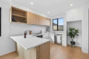 62E Kings Road, Panmure