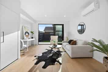 62E Kings Road, Panmure