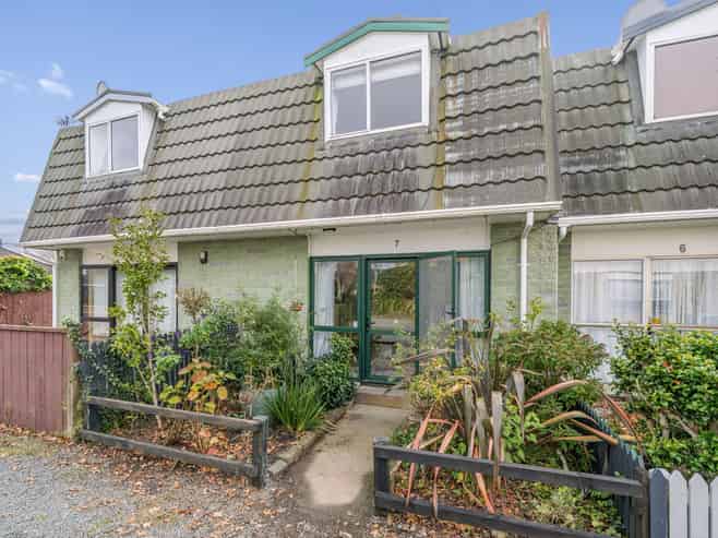 7/2 Ararino Street, Trentham