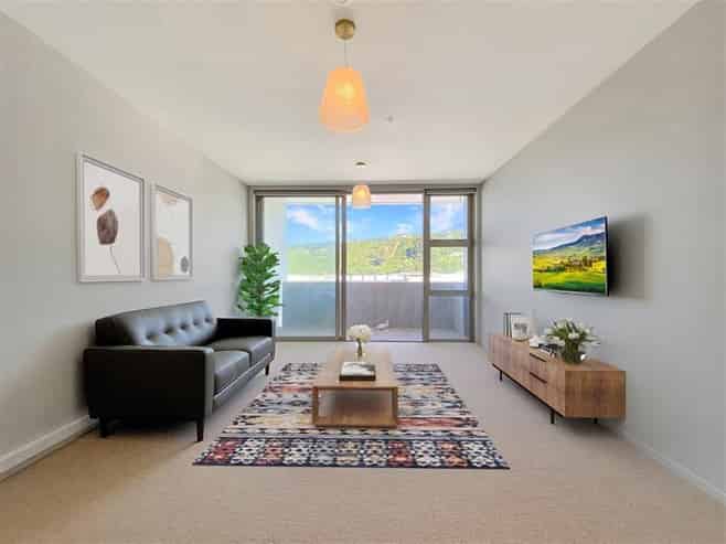 303/2 Campbell Terrace, Petone