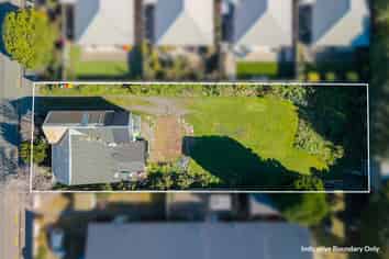 63 Lincoln Road, Addington