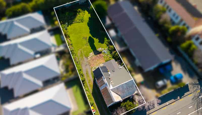 63 Lincoln Road, Addington