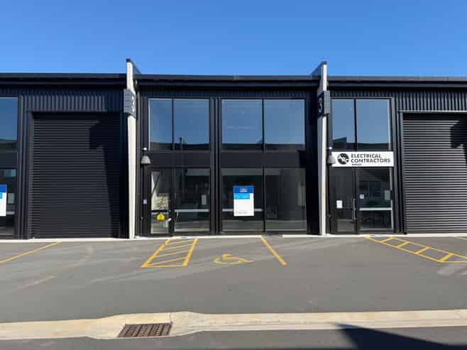 Papamoa Office with Mezzanine
