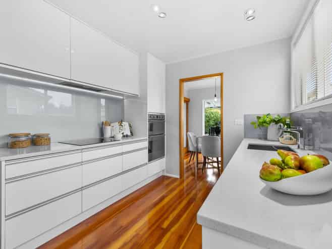 4 Dunstall Place, Mangere Bridge