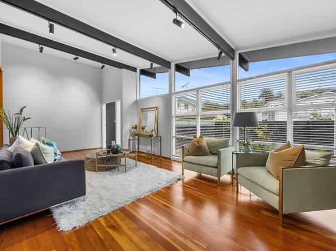 4 Dunstall Place, Mangere Bridge