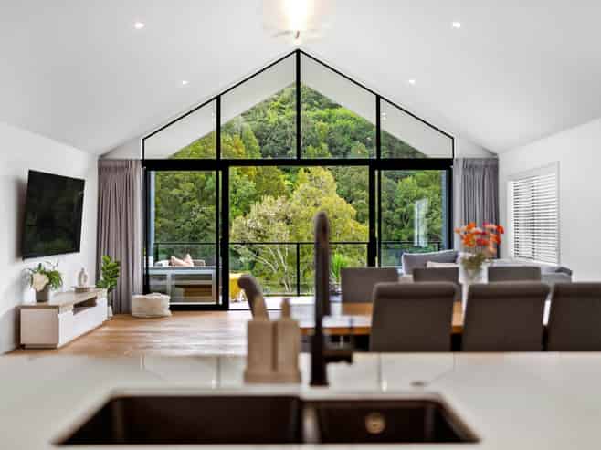 5 Te Rau Way, Clevedon