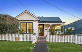 29 Hastings Parade, Devonport